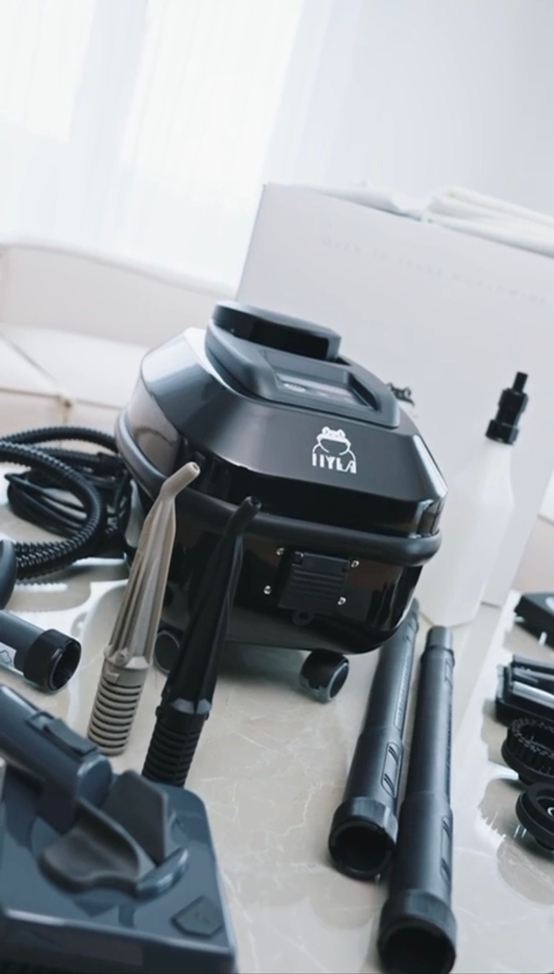 HYLA Steamer