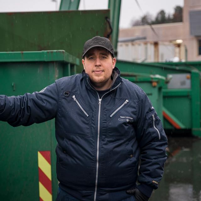 Sindre er av mange mekanikere som setter pris på at Møller Bil er i førersetet når det kommer til miljøarbeid.
