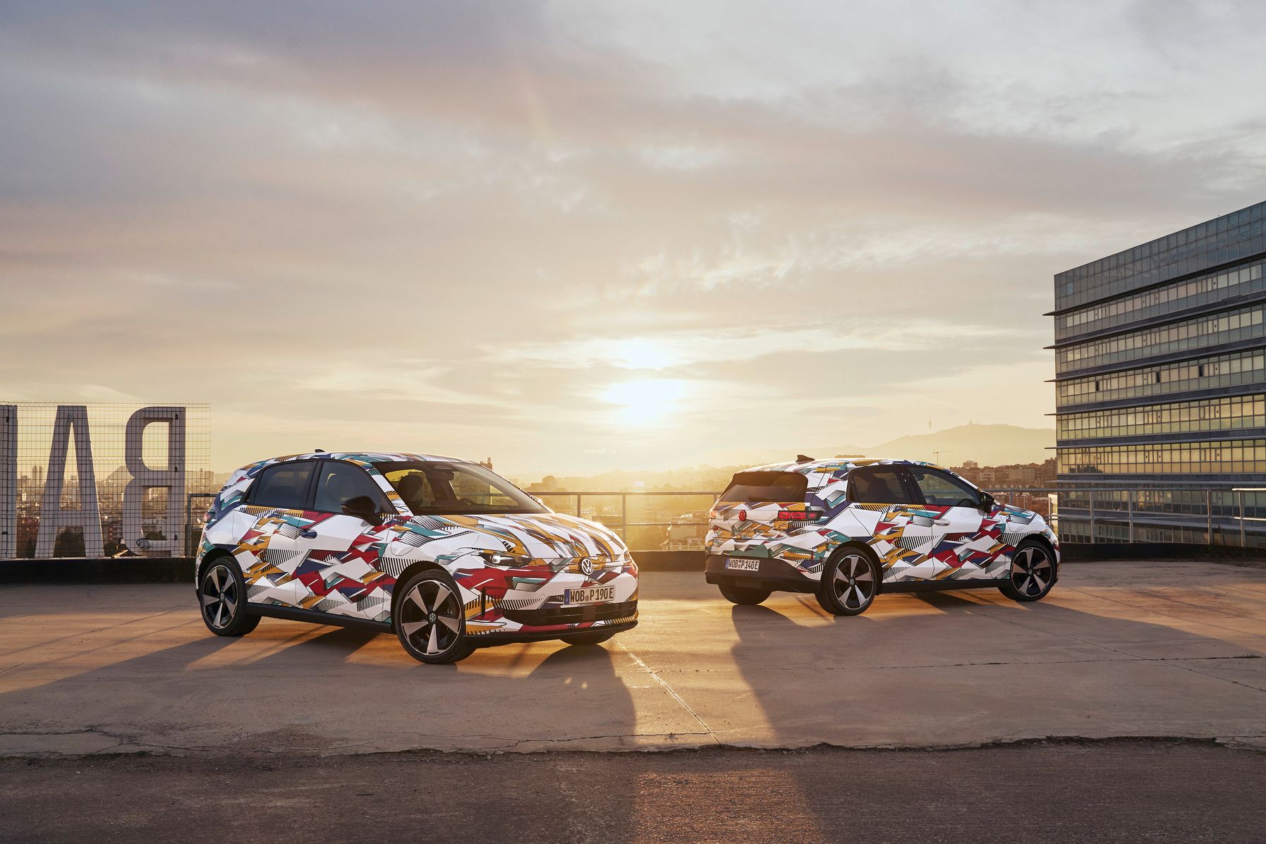 Det er bare å glede seg til kamuflasjen forsvinner i 2026 og vi kan vises dere nye bilder av ID. Polo.