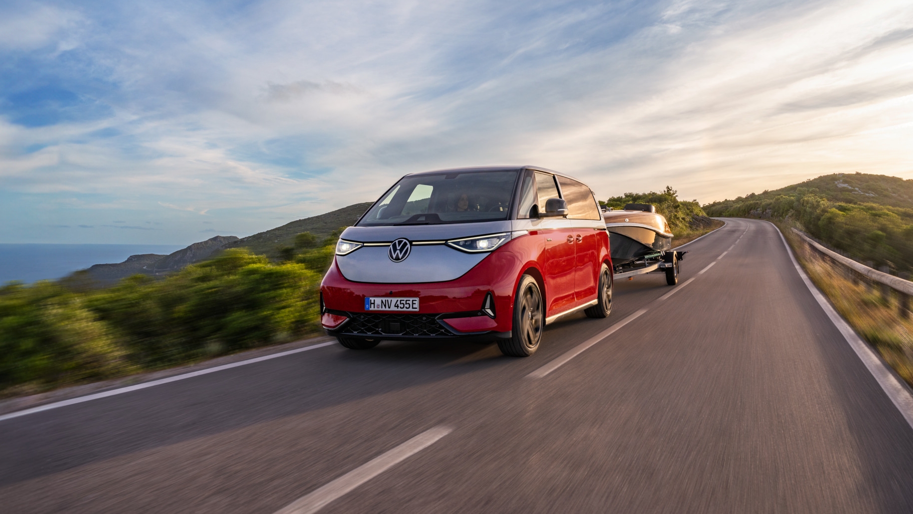 Tilhengervekten er på inntil 1800 kg.