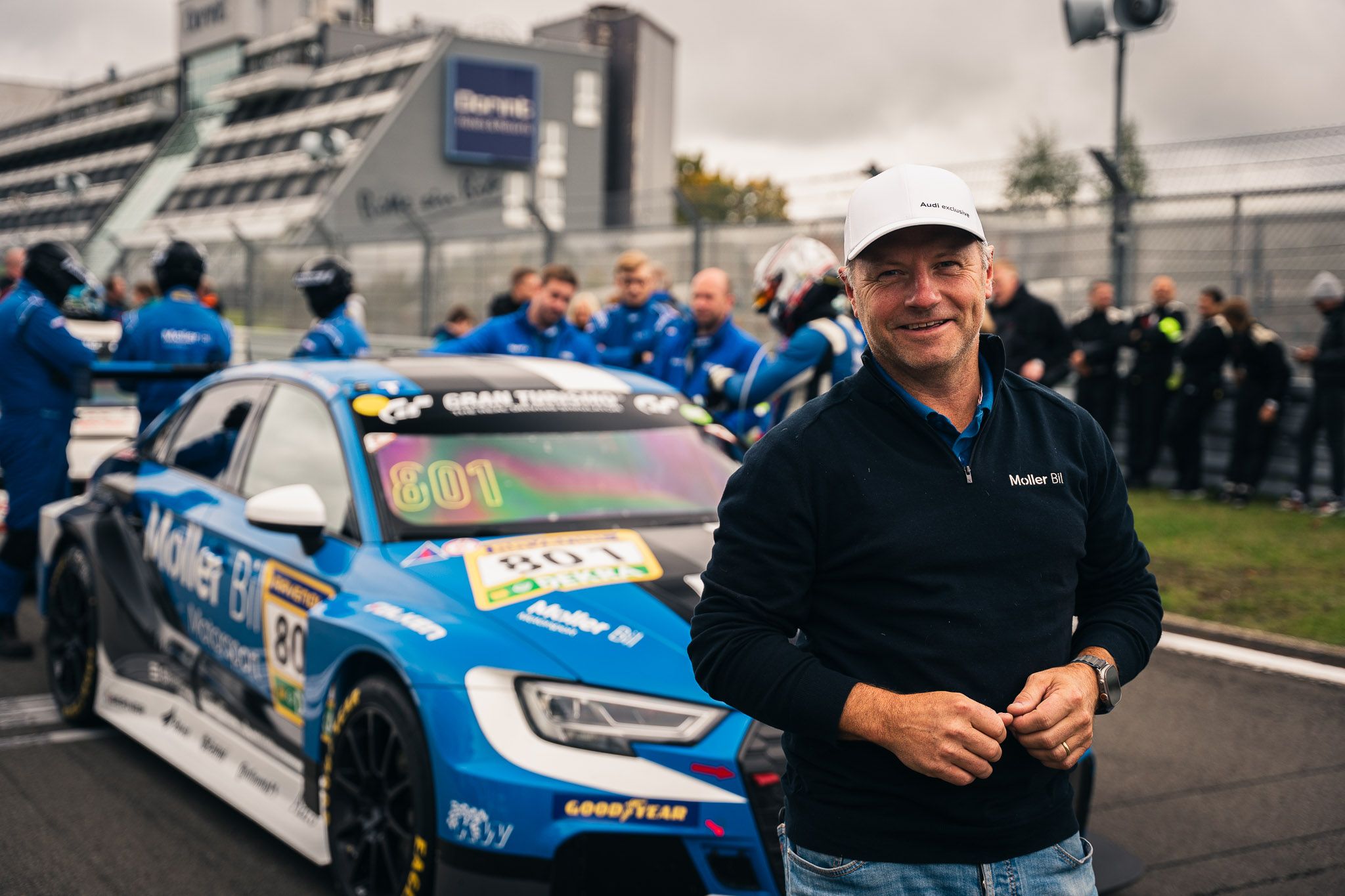 For teamsjef Espen Wiik handler Nürburgring-satsingen om å gi noe tilbake til de ansatte i servicemarkedet.