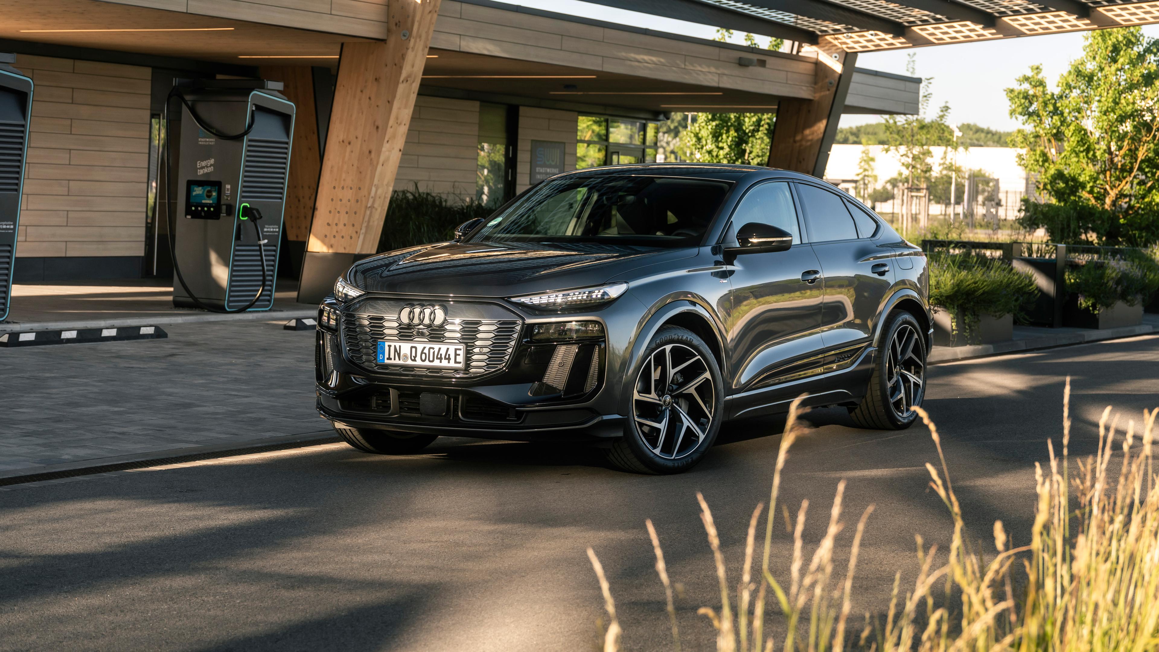 Parkert Q6 Sportback e-tron.