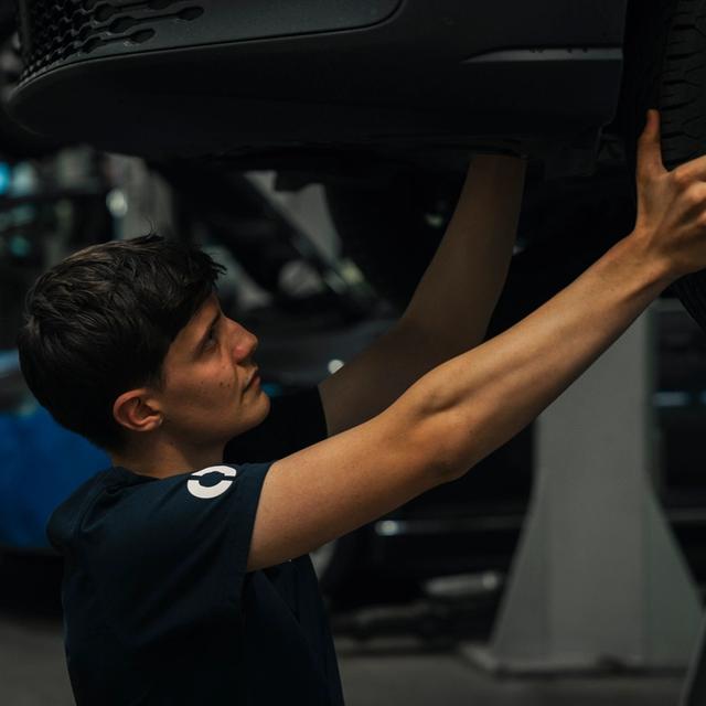 Mekaniker på verksted