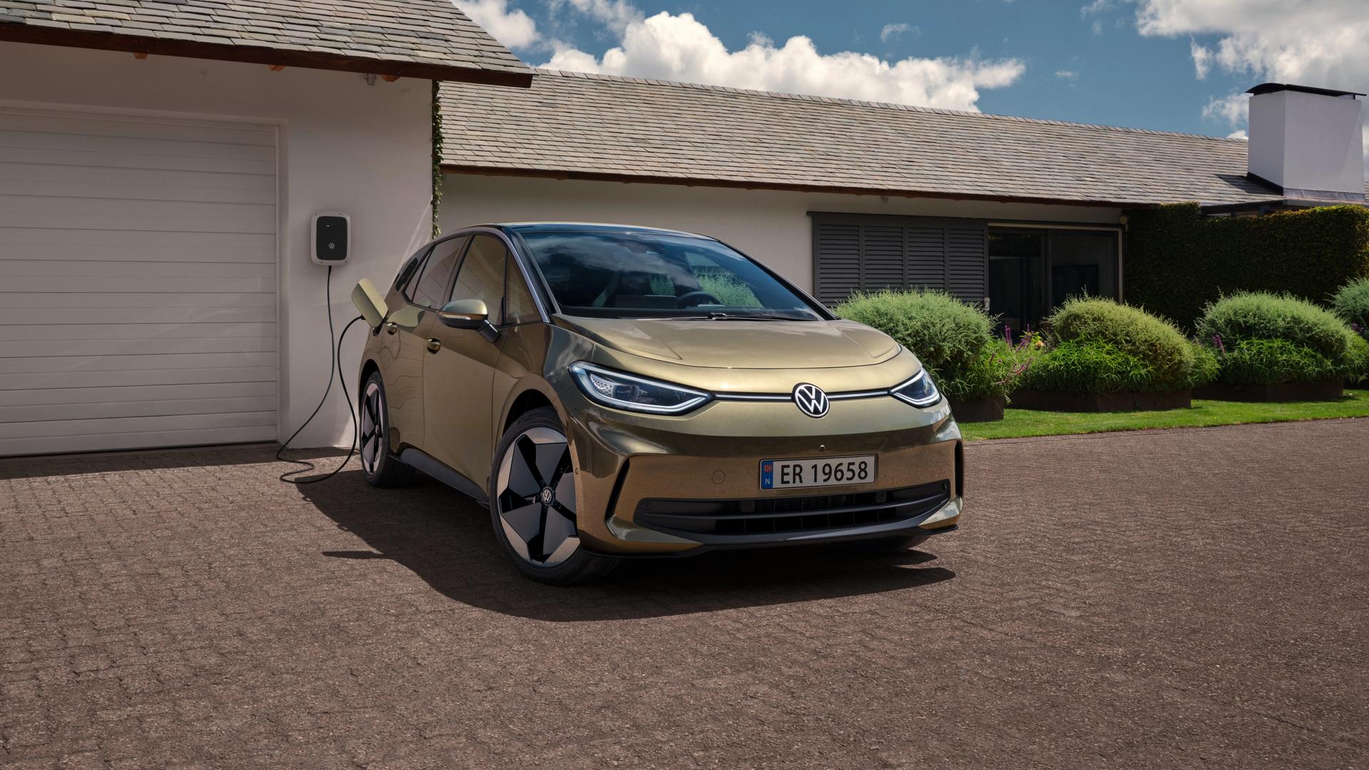 Bilde av ID.3 som kjører på veien i Oslo by