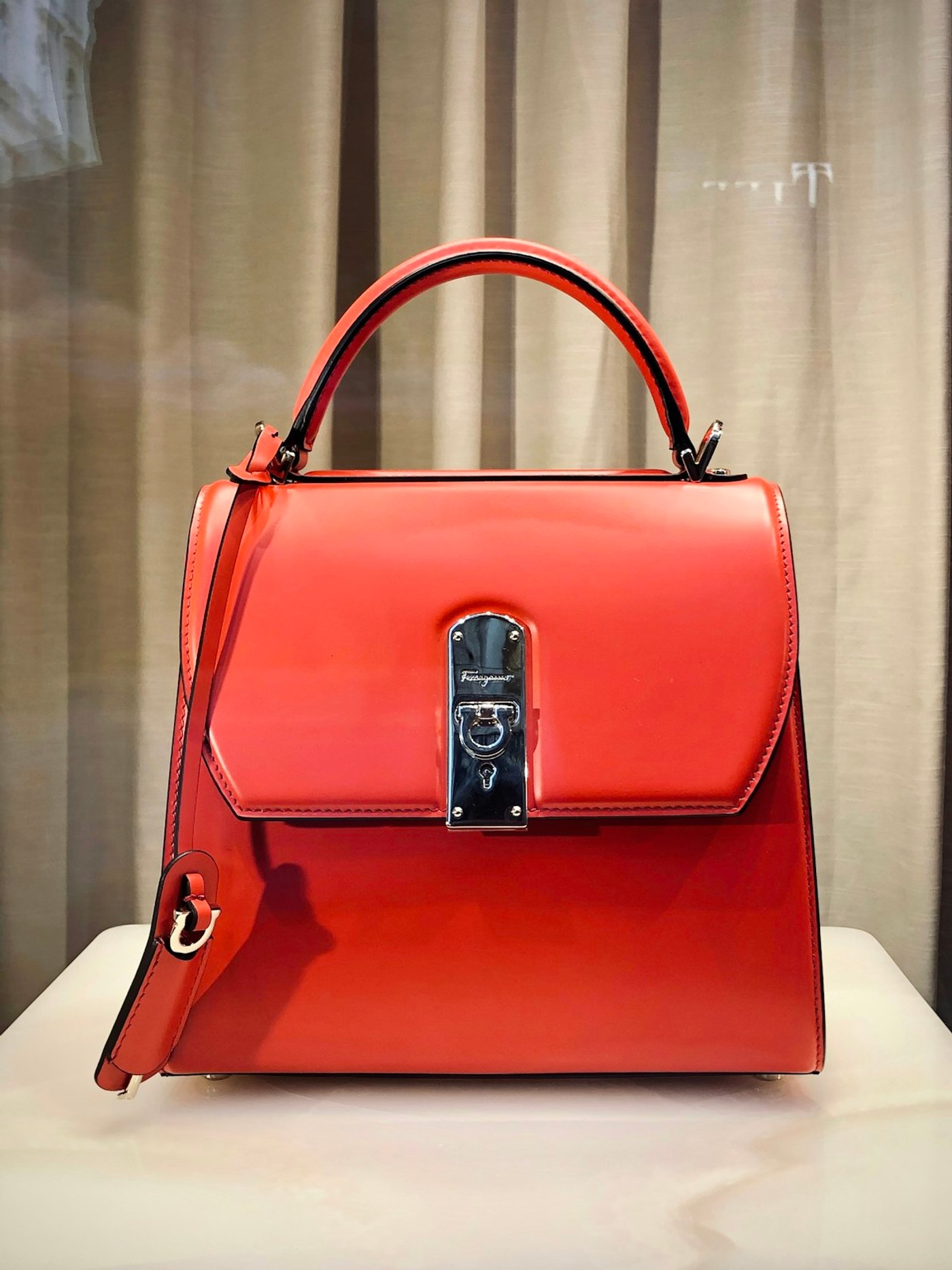 Chic Baguette Shoulder Bag 细节大图 2