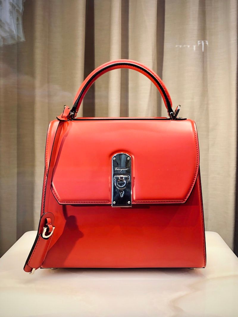 Chic Baguette Shoulder Bag
