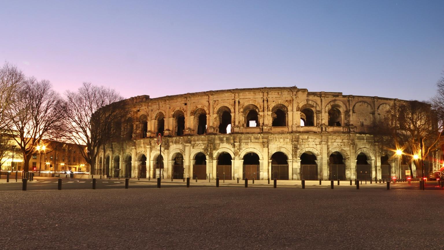 Nîmes — photo 1