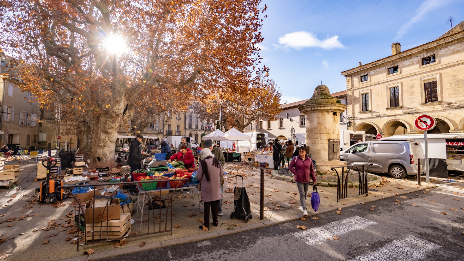 Le marché de Roquemaure