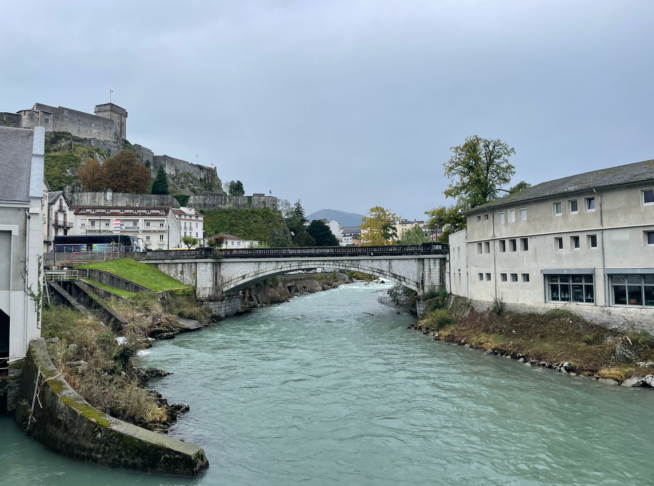 Image 6: Lourdes