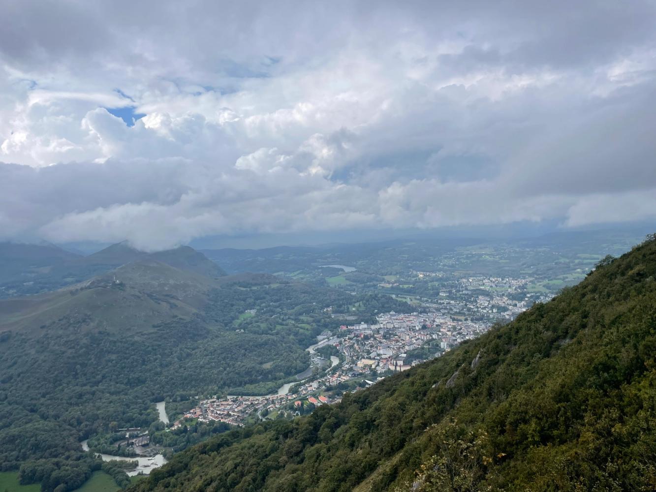 Image 11: Lourdes