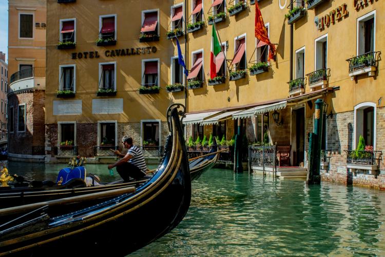 Eco-friendly accommodation in Venice: how do you go about it?