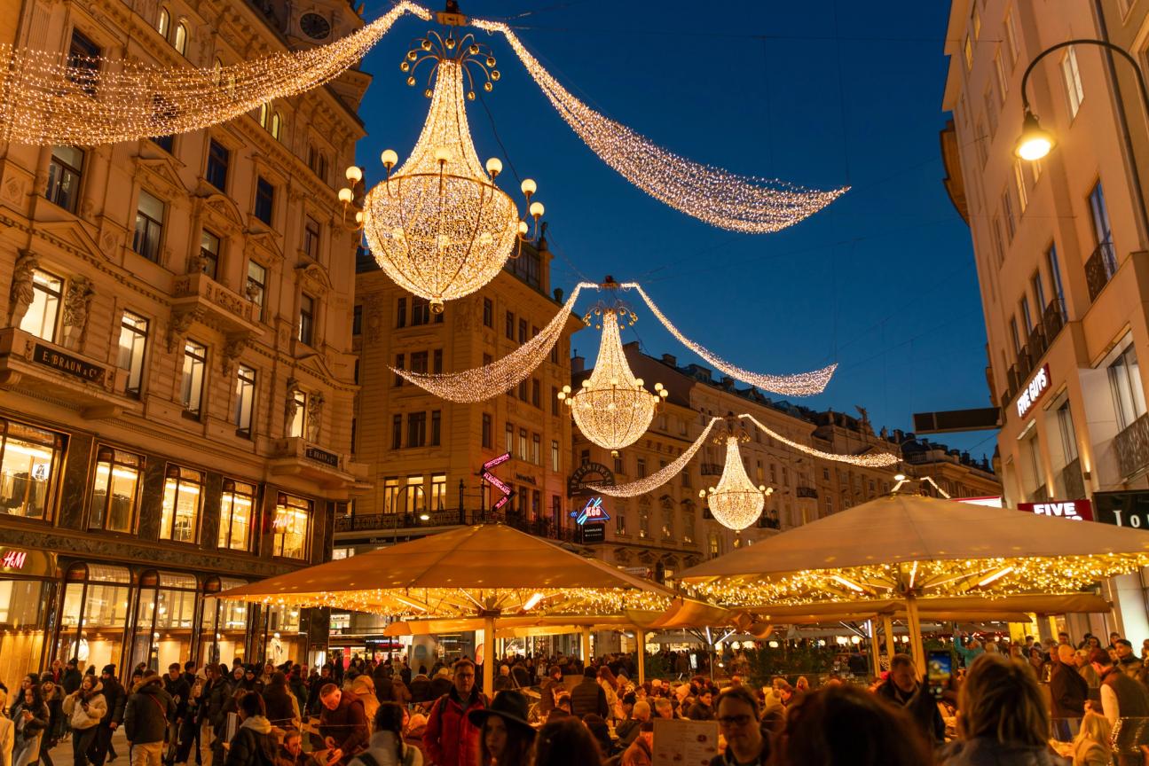 Discover best europeans chrismas markets by night train — photo 2