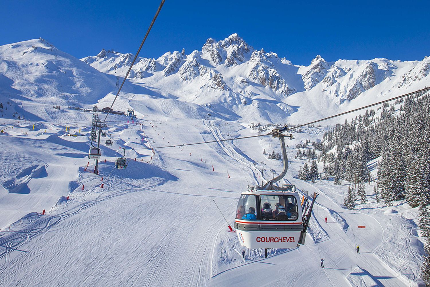 Image 1: Courchevel