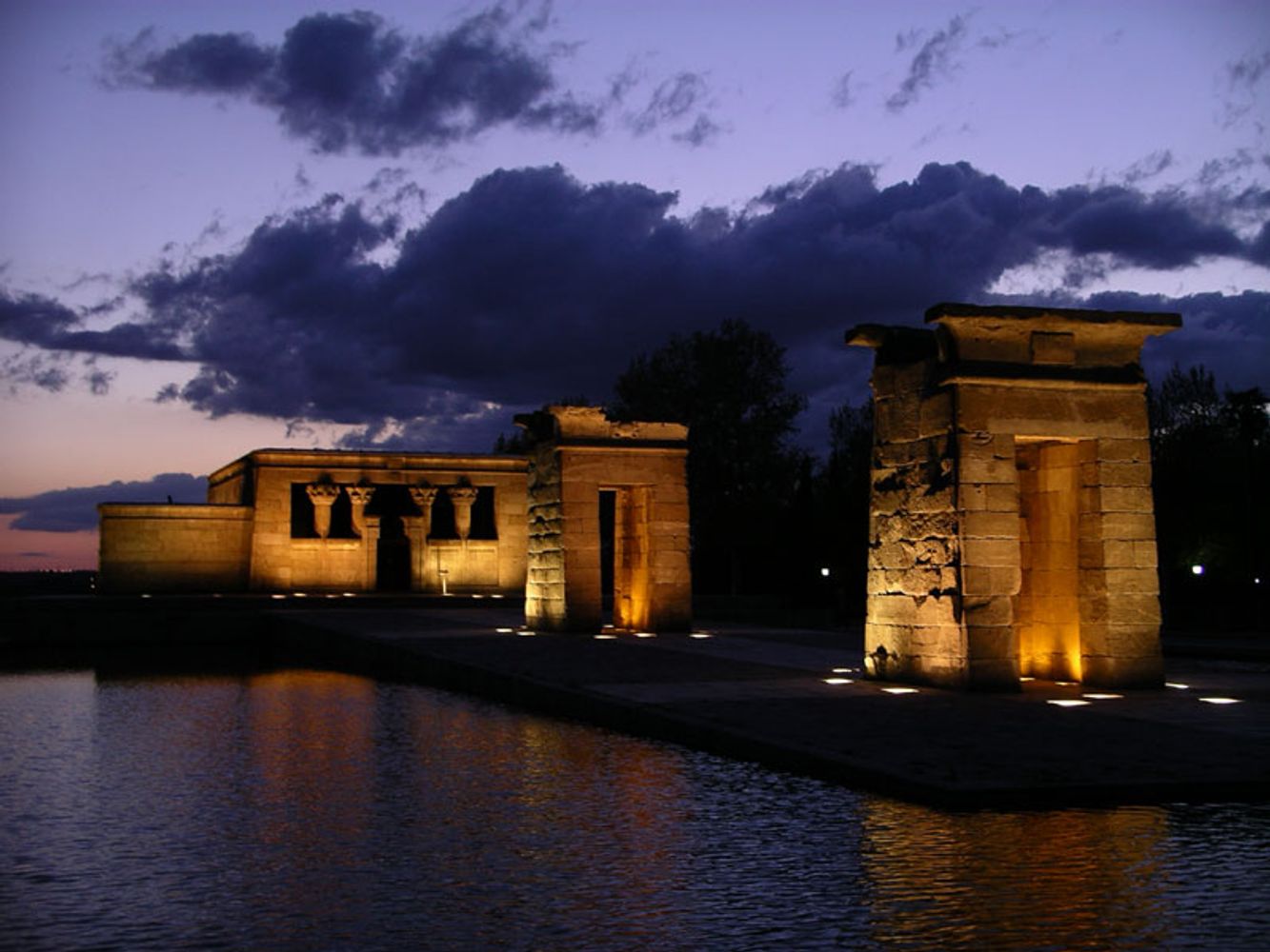 Le magnifique Temple d'Amon et ses lumières