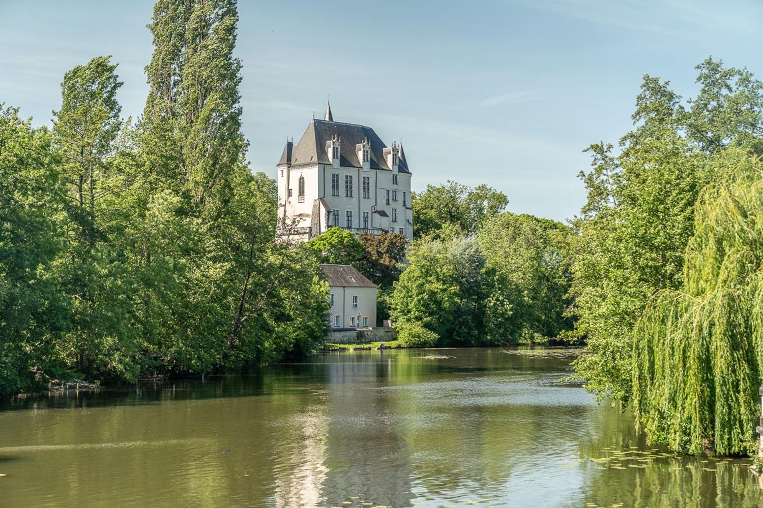 Image 2: Châteauroux