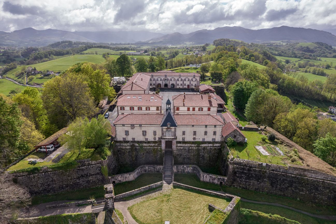 Saint-Jean-Pied-de-Port — photo 1