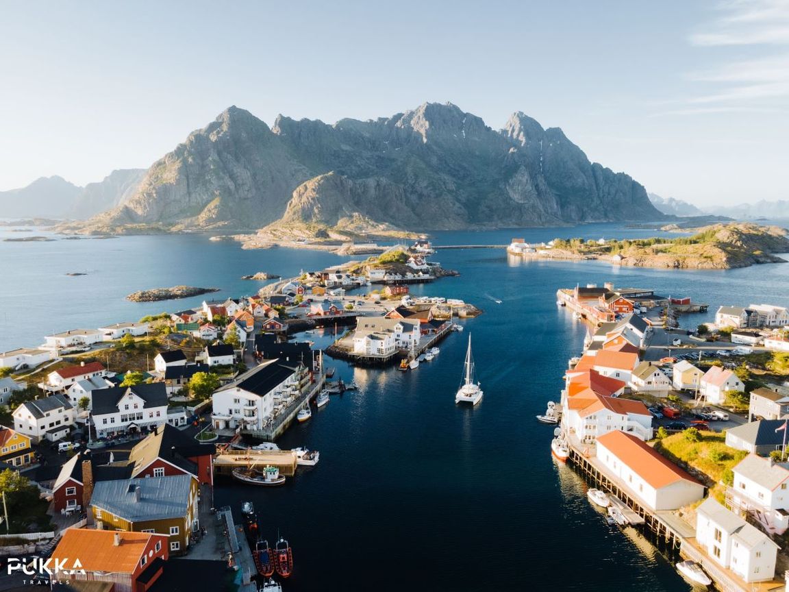 Les fjords norvégiens des Lofoten en train — photo 1