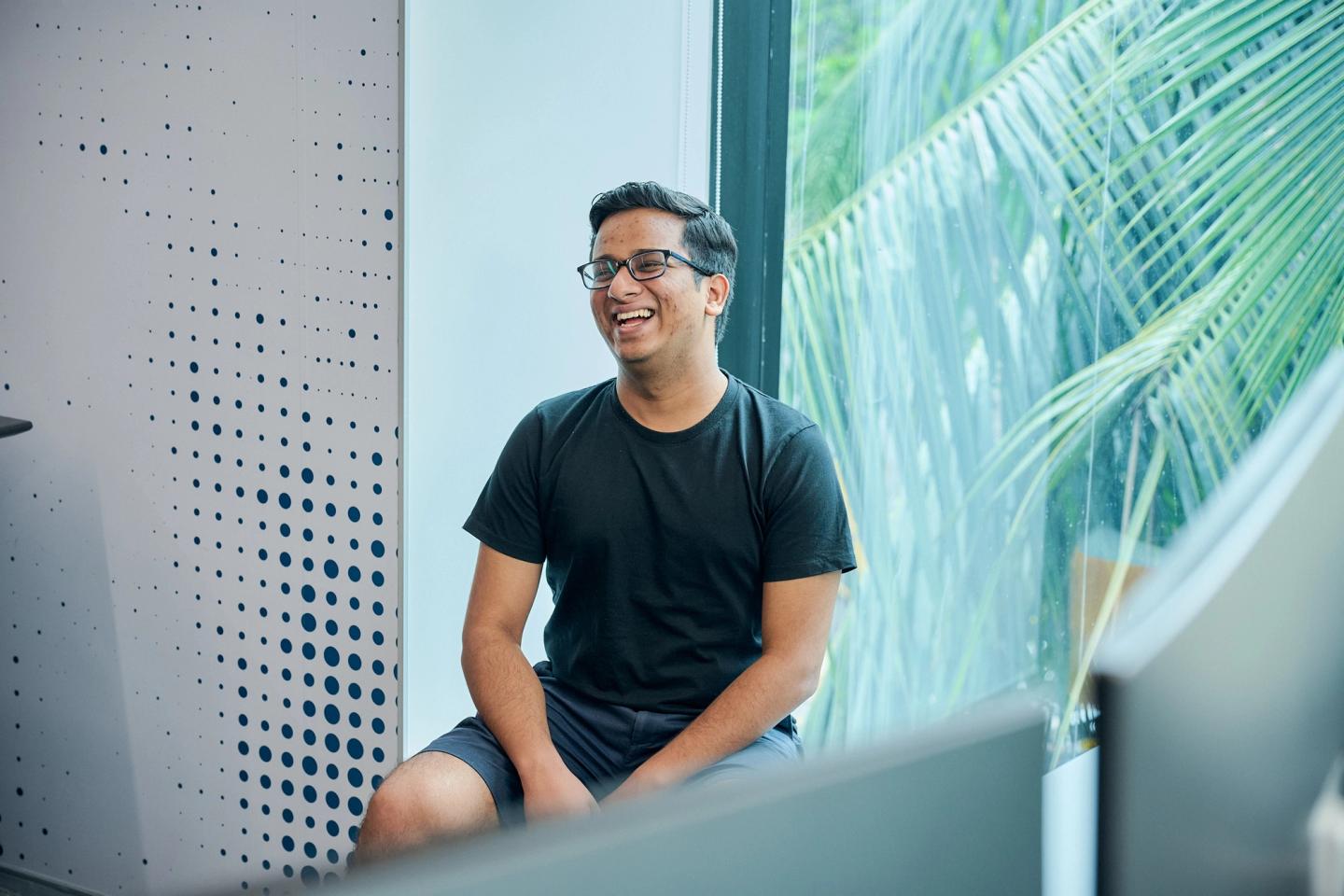 Navigating markets and code: Himanshu’s journey from Intern to Graduate Software Engineer