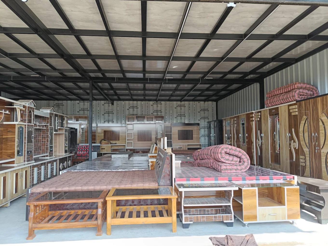 Siddhivinayak furniture gallery image 3 - Lasalgaon