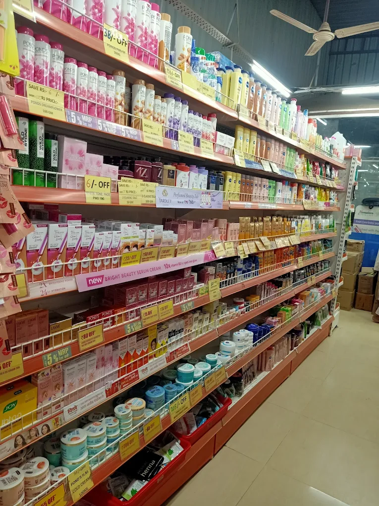 RJ MALL A World of Wholesale - image 2 of 6