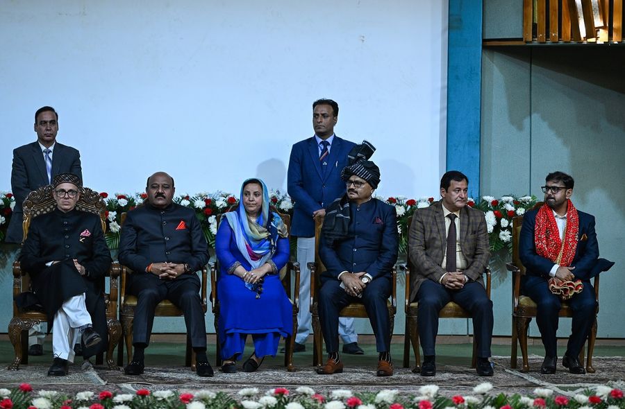 जम्मू आणि काश्मीर मंत्रिमंडळ विस्तार २७ ऑक्टोबरला; राज्यपाल देतील शपथ