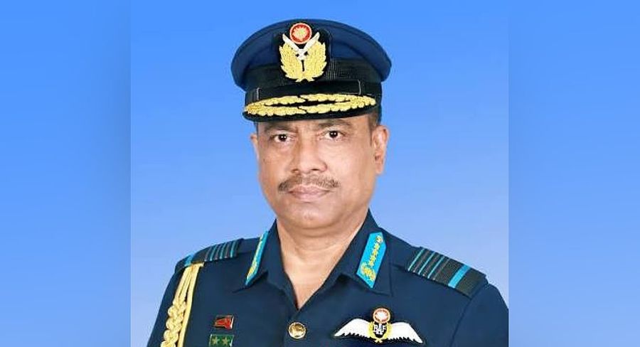 बांगलादेशचे पूर्व वायुसेना मुख्याधिकारी शेख अब्दुल हनान क्वेतोमध्ये घोटाल्याबाबत गिरफ्तार