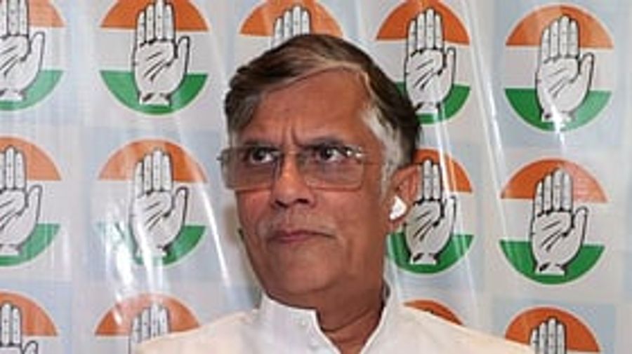 कांग्रेसच्या पवन खेरा यांनी AAPला दिले BJPच्या अपमानाचे दोनपटी