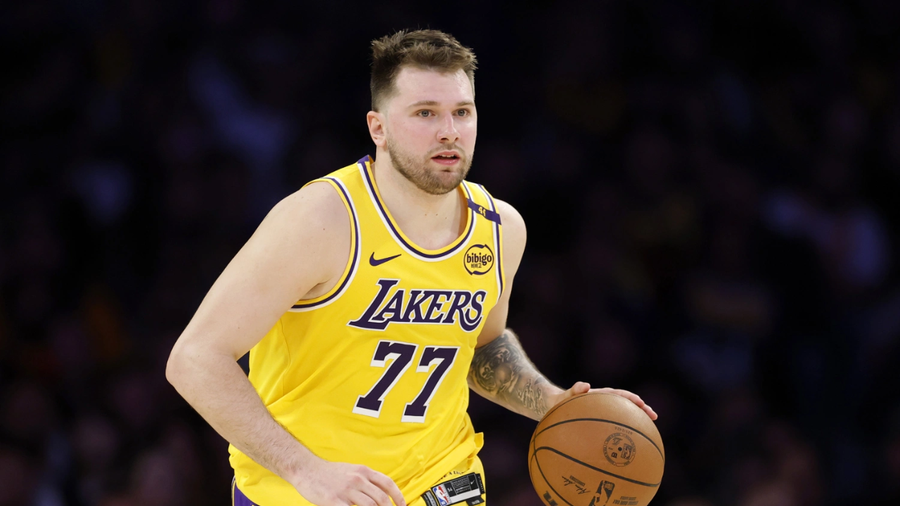 Doncic's 52-point blast earns fan praise despite NBA not naming him MVP