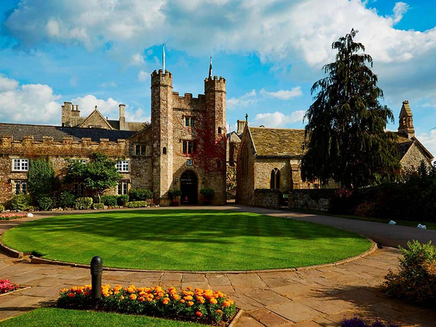 Delta Hotels St. Pierre Country Club's gatehouse tower, church and circular lawn