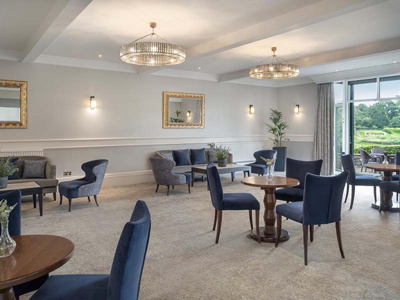 St Pierre Suite lounge area with sofas and armchairs