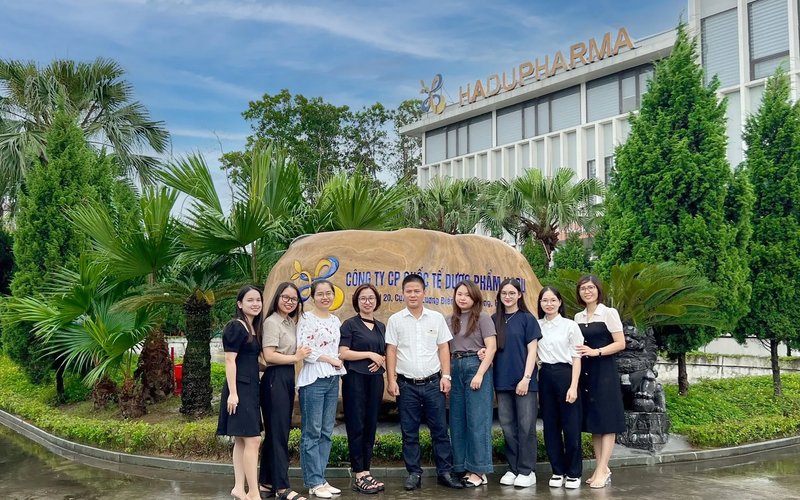 THAM QUAN, KHÁM PHÁ CÔNG NGHỆ SẢN XUẤT HIỆN ĐẠI SẢN PHẨM BABEGO CỦA NHÀ MÁY HADU PHARMA CÙNG CÁC CẤP QUẢN LÝ