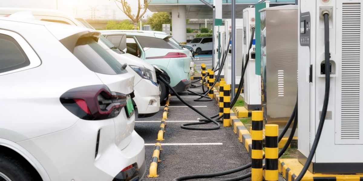 Powering up Rapid EV Charging with GridVolt