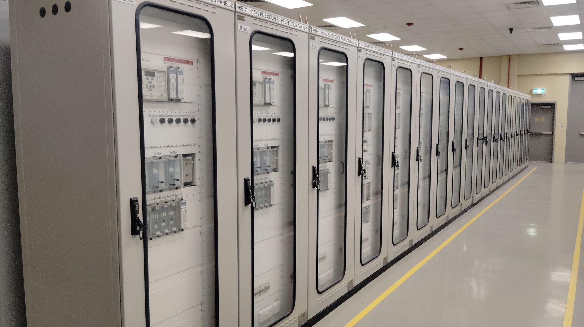 Energy Monitoring Software vs Energy Management Software: What Is the Difference?