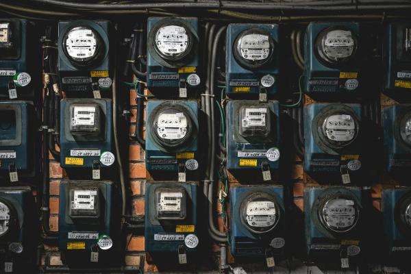 Half-Hourly Data Analysis for Commercial Solar and Battery Projects