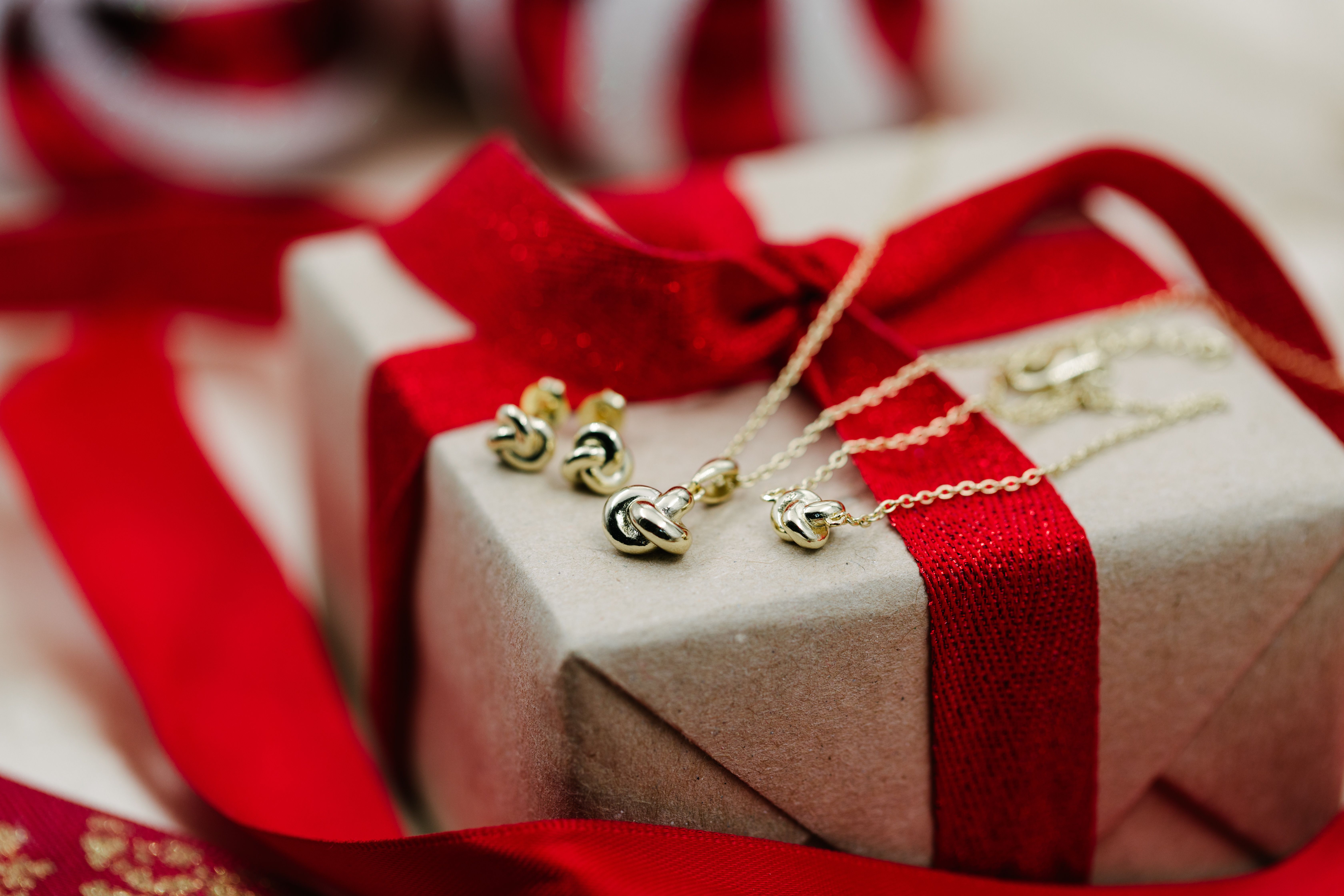 Smykkesett fra Gullfunn