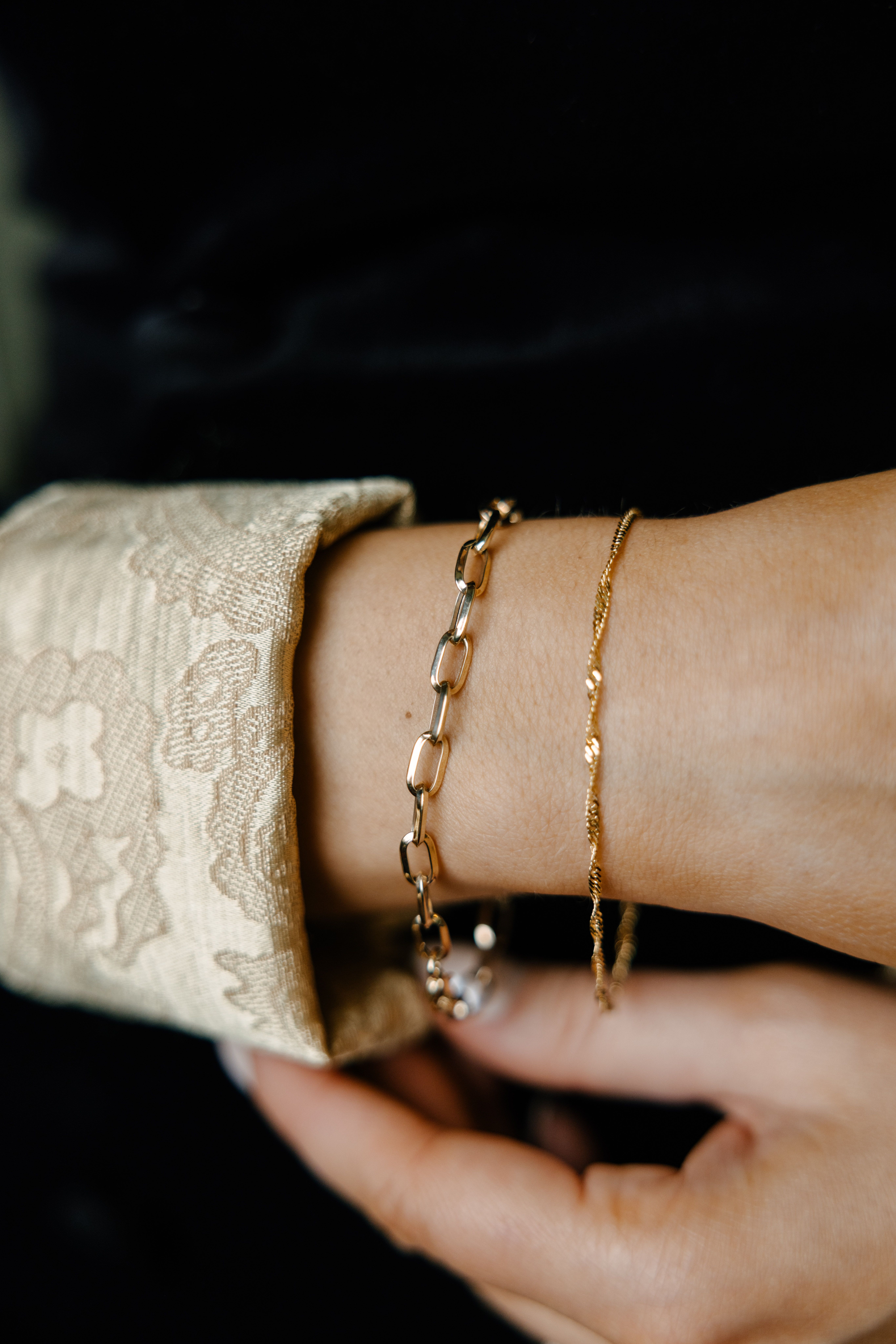 Vakre armbånd til julebordet