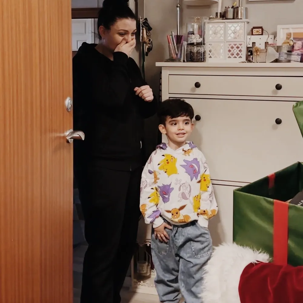 Gullfunns Julenisse med julegaver til hele familien