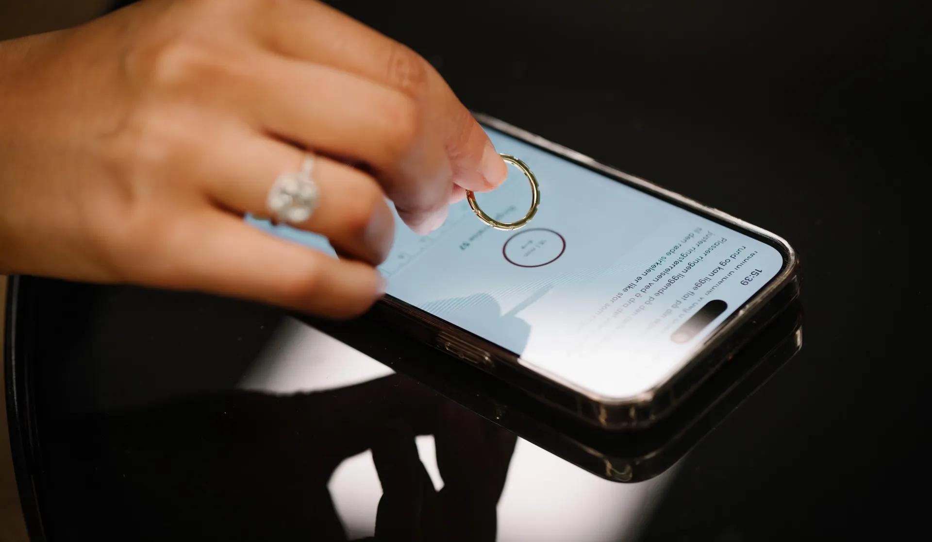 Finn riktig ringstørrelse med Gullfunns digitale størrelsesguide