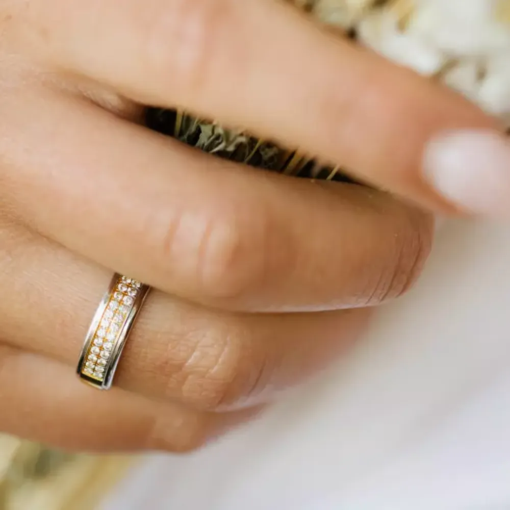 gifteringer med diamanter