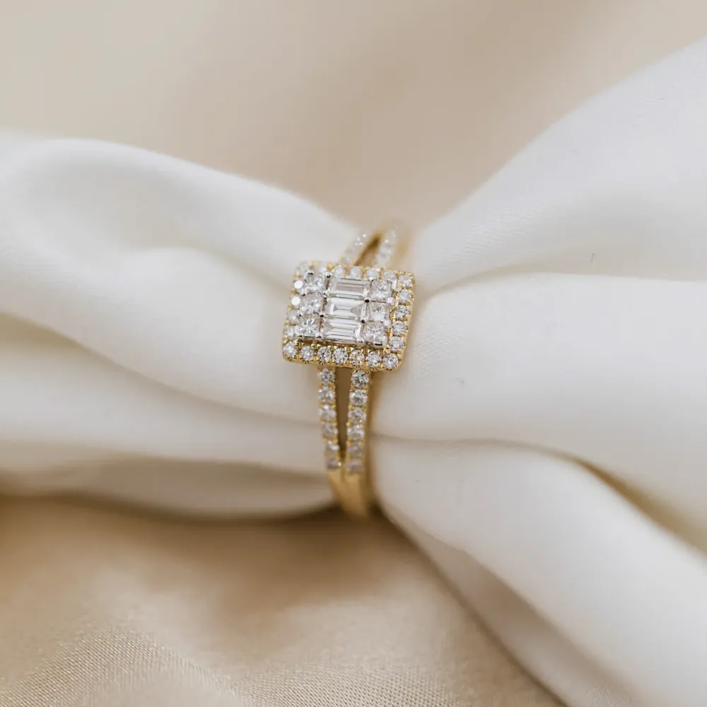 Elizabeth diamantsmykker i gult gull