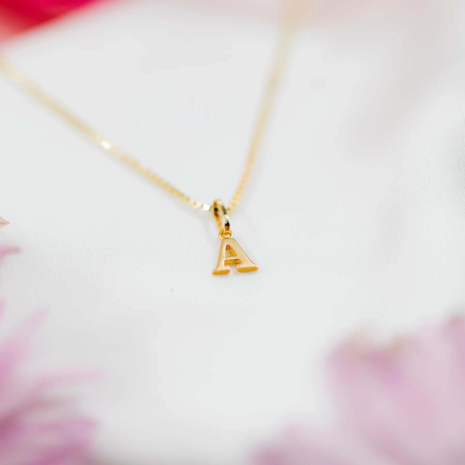 Gullanheng i bokstaven A