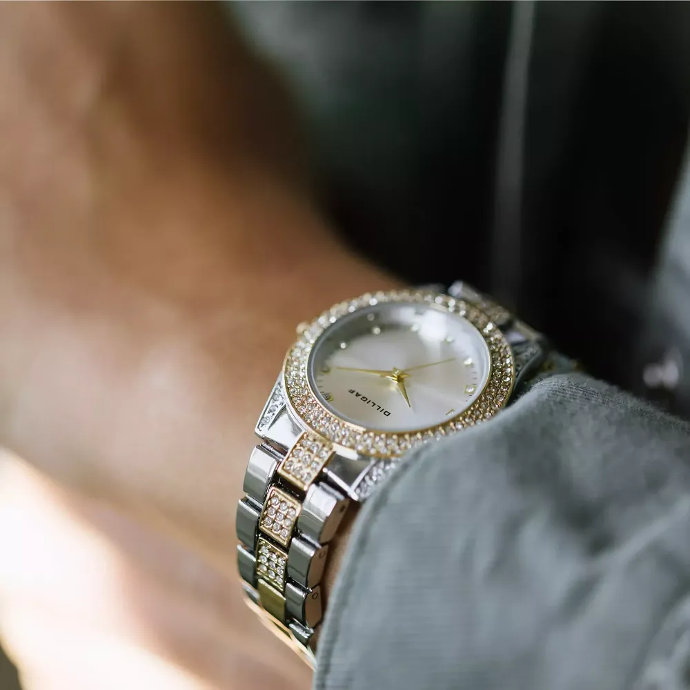 Rosefield firkantet klokke