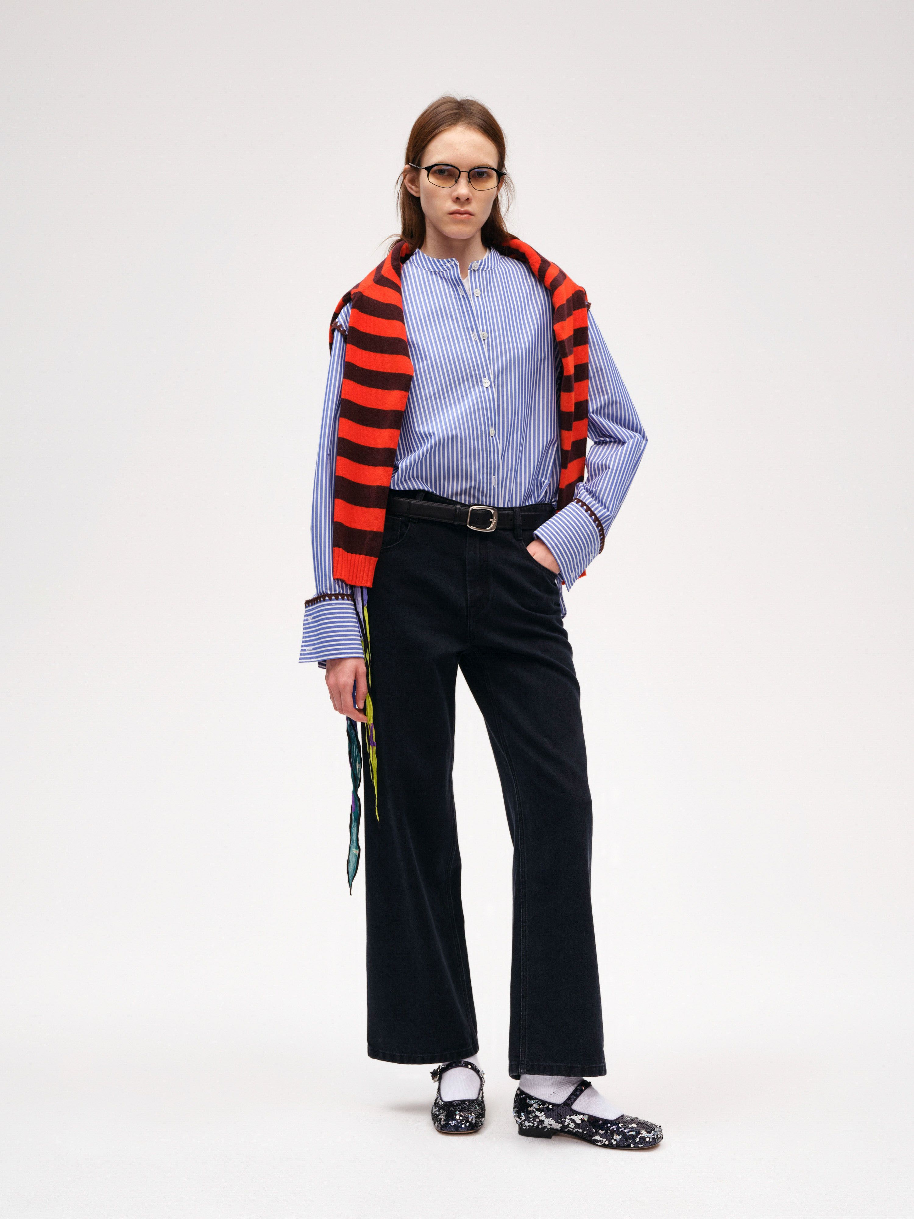 Classic Striped Shell Embroidered T-shirt | Short Sentence