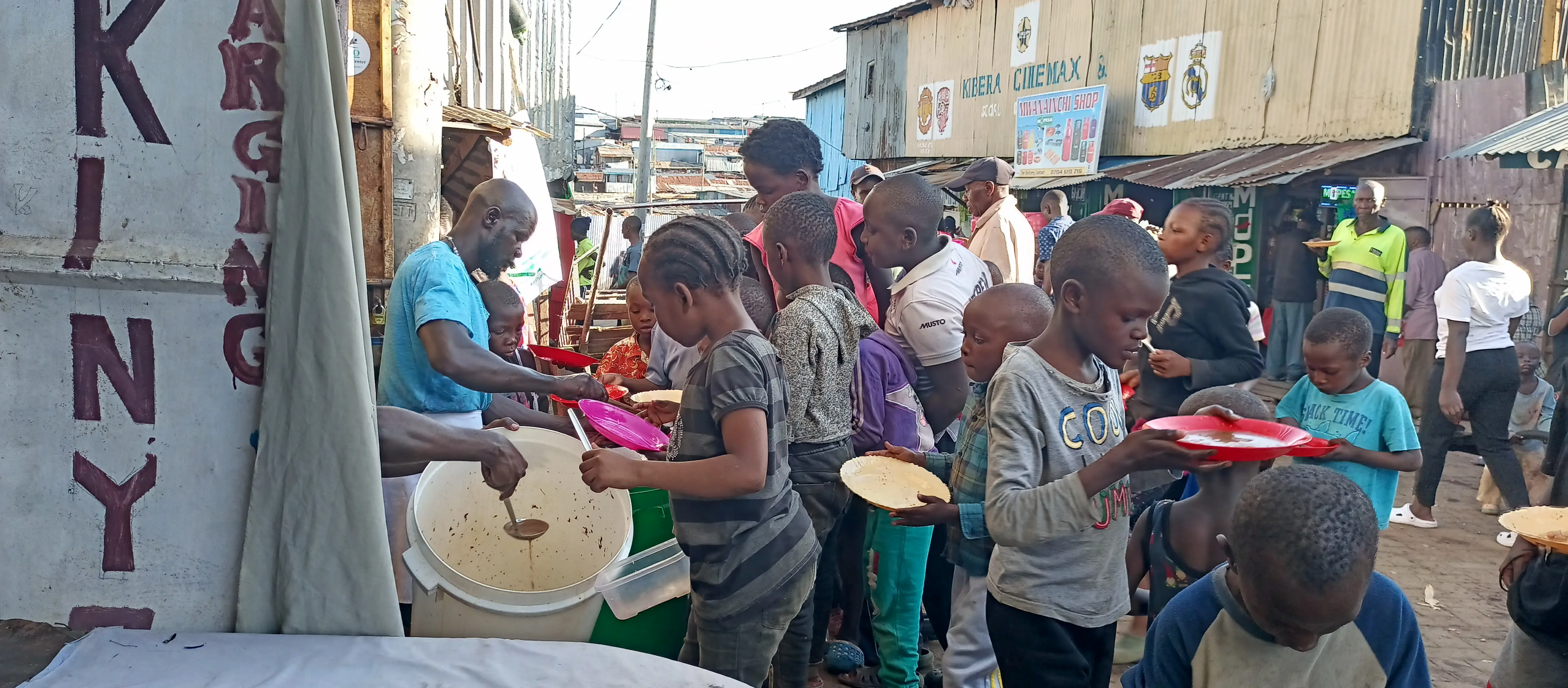 Field report gallery image 1: Gratitude for Feeding Support