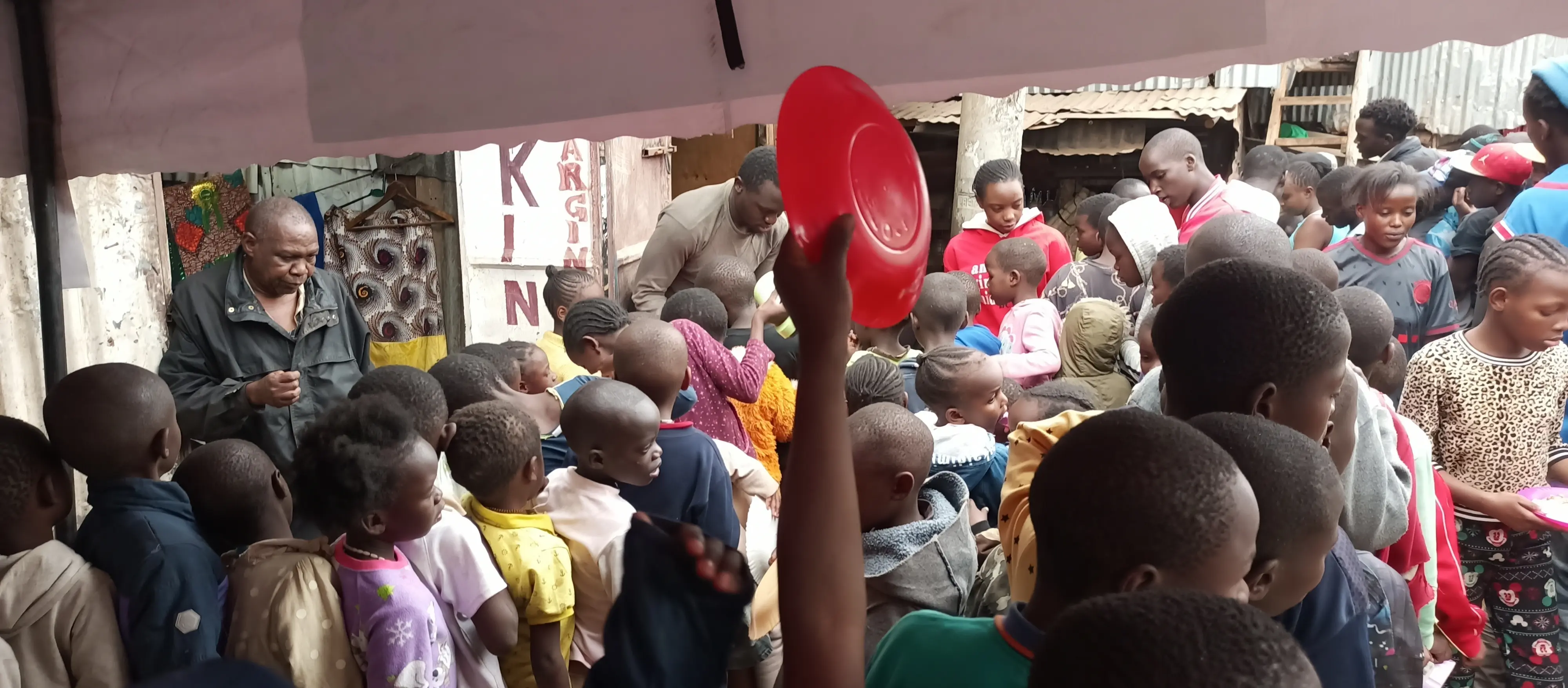 Field report gallery image 2: Children Feeding Program continues