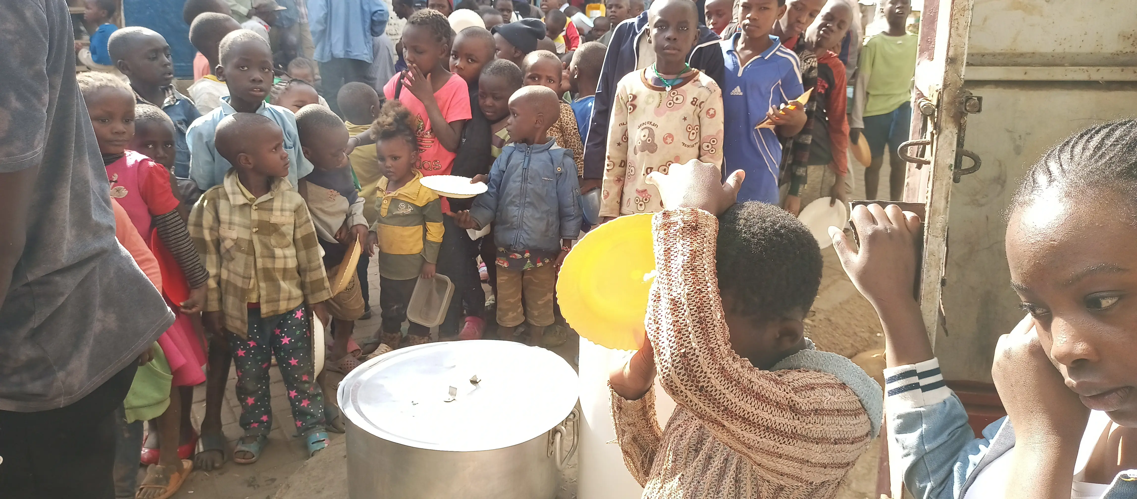 Let's create a brighter future through kids field report image