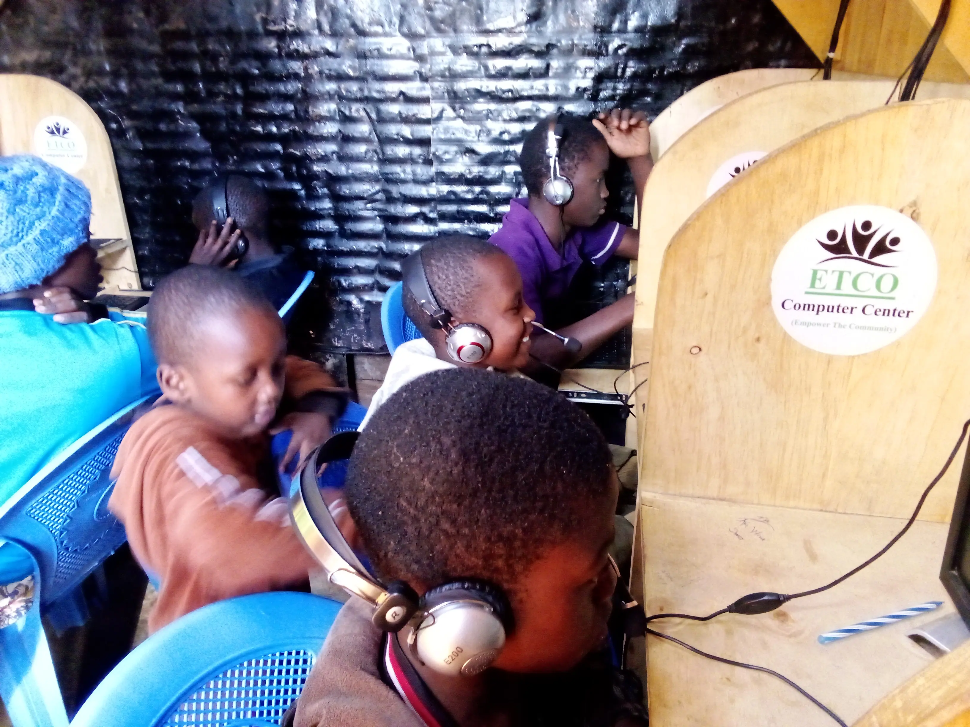 Field report gallery image 3: Week 14 - Children Feeding Program