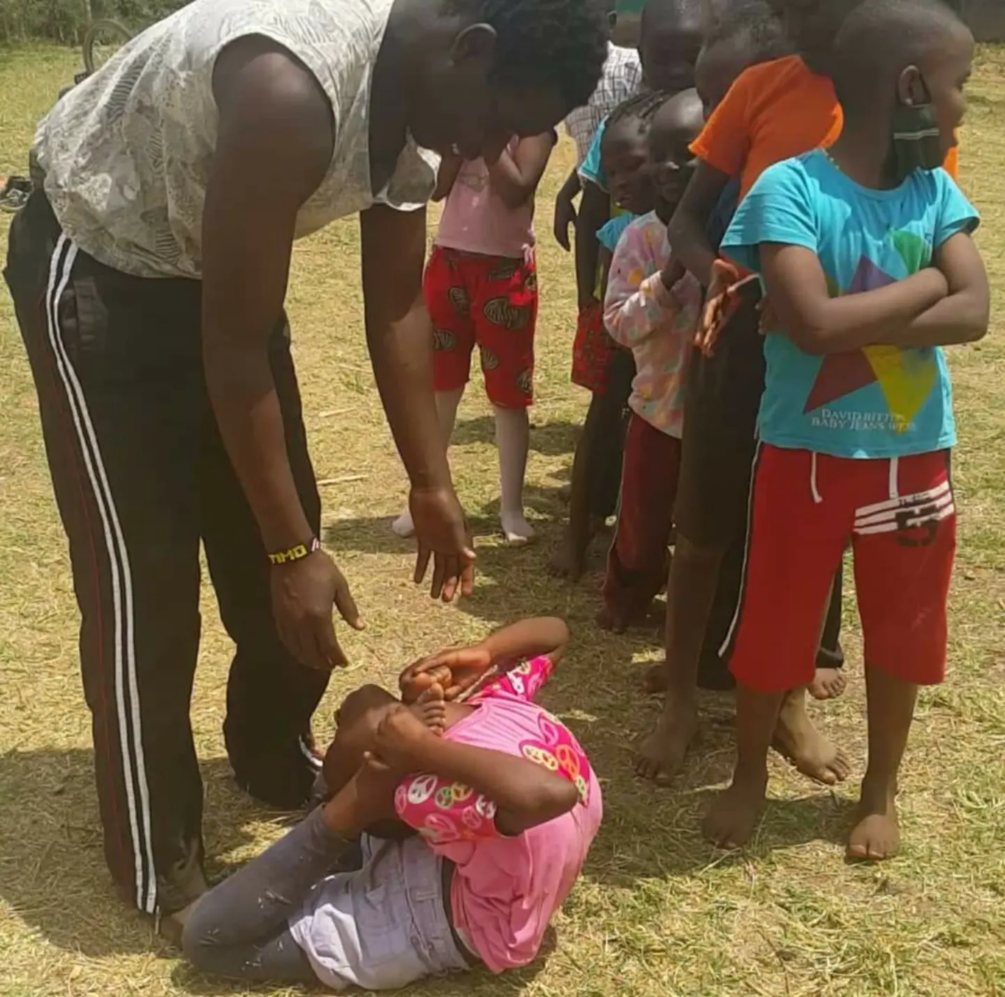 Field report gallery image 3: Week 13 - Children Feeding Program