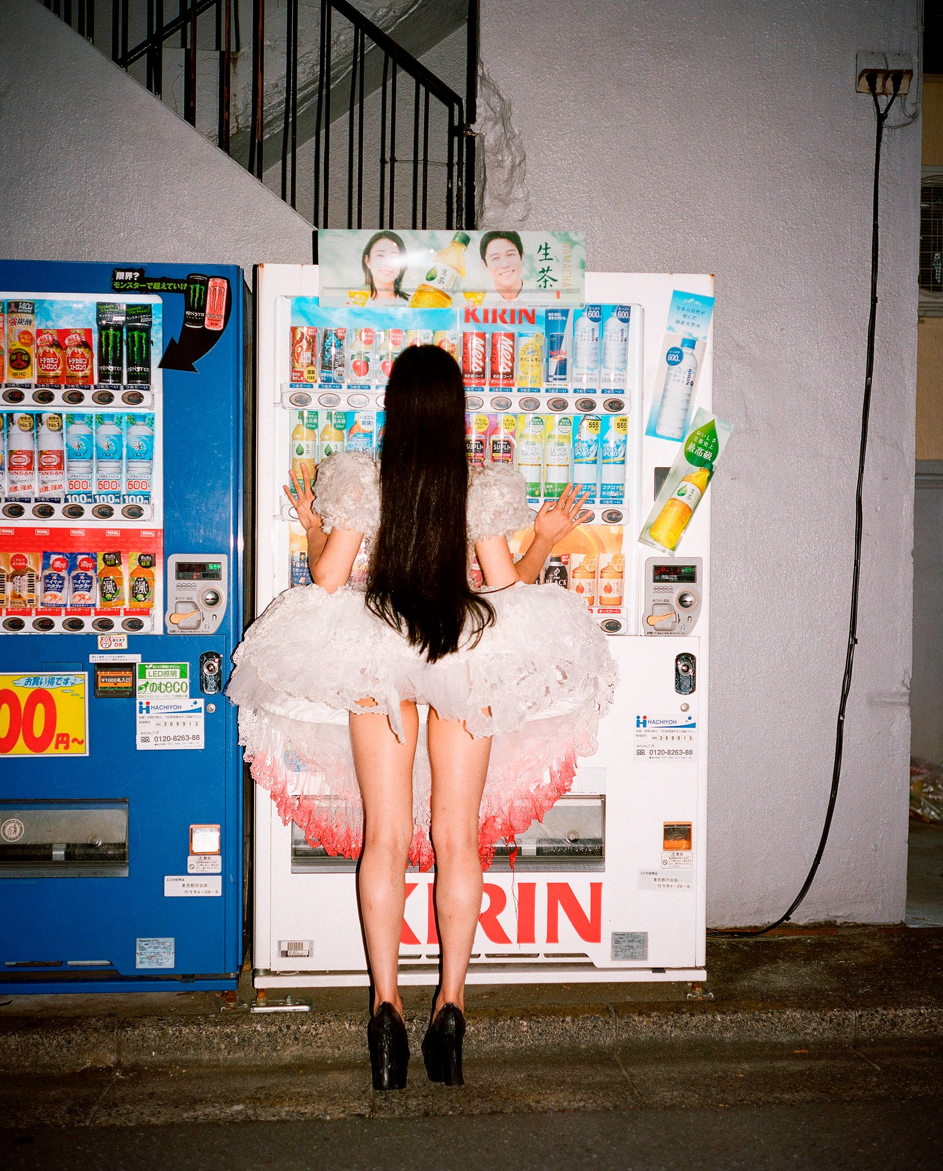 RAN IN TOKYO, image 5