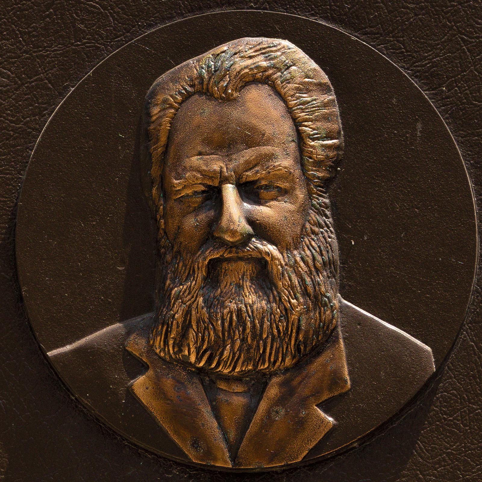 Detail of a plaque in Paris, Ontario, marking the site where Alexander Graham Bell received the first successful long-distance telephone transmission from Brantford on August 10, 1876